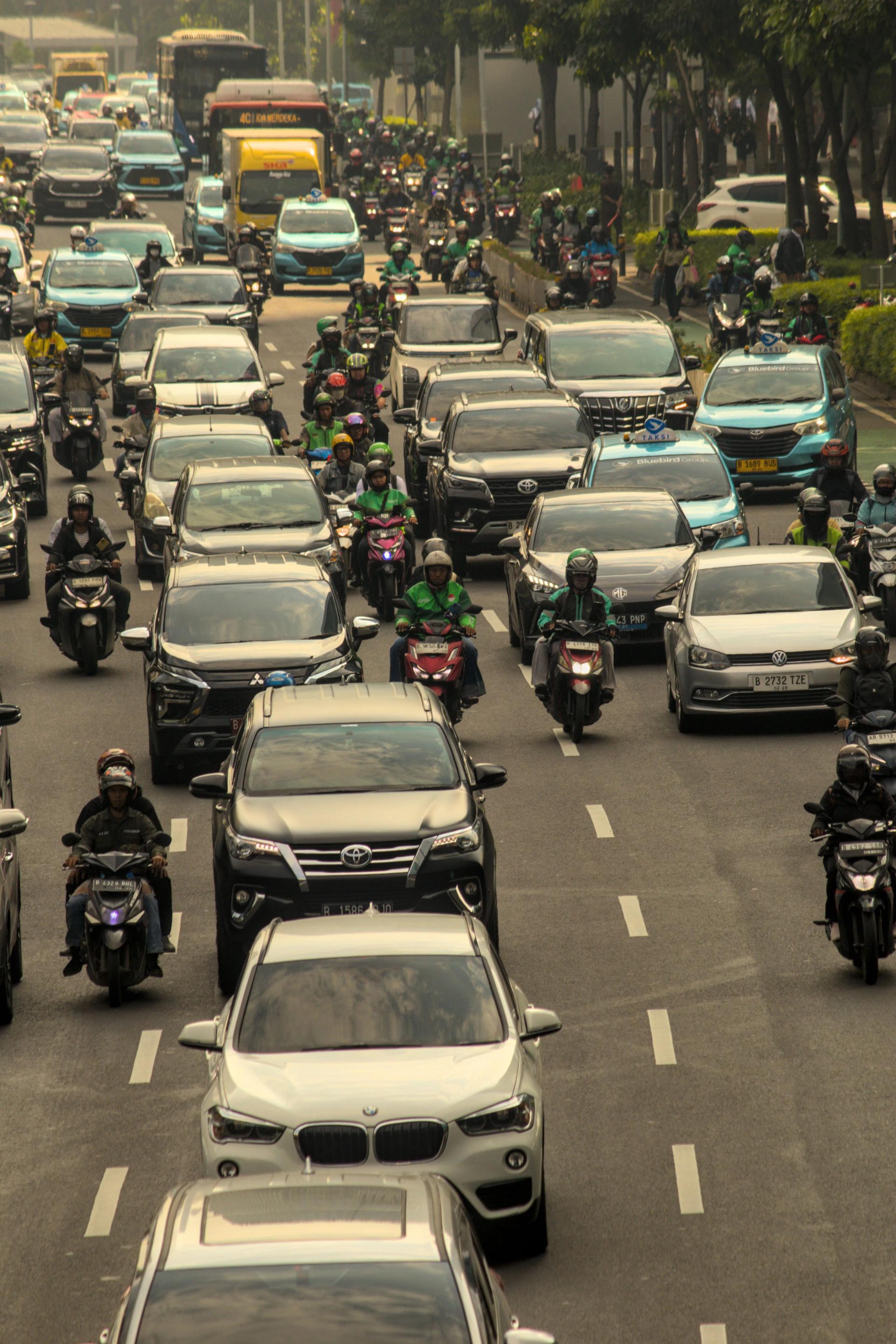 Mengikuti Tren Gaya Hidup Produktif di Bogor: Mengapa Sewa Kendaraan Jadi Pilihan Cerdas Anak Muda?