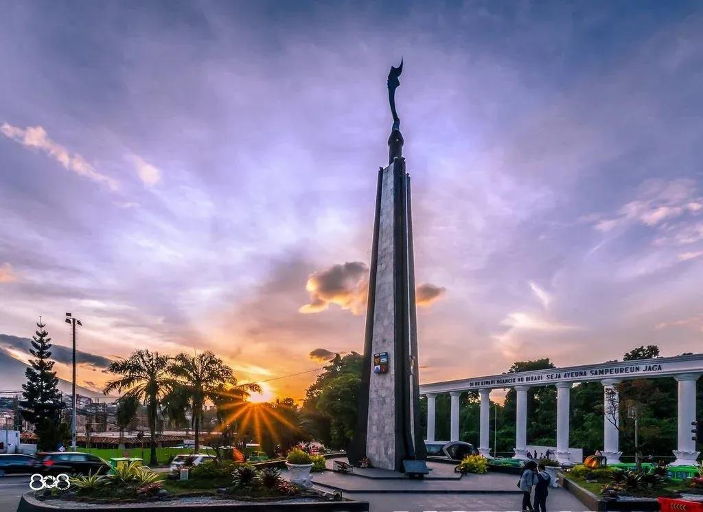 Serunya Keliling Bogor Tanpa Ribet Bareng TransGo: Panduan Rute & Tips Sewa Hemat