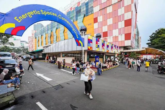 Panduan Lengkap Sewa Kendaraan Terbaik Dekat Blok M: Transgo.id Solusi Mobilitas Jakarta Selatan